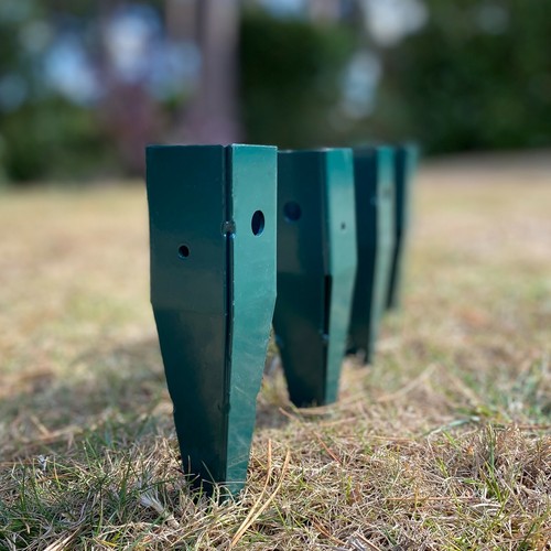 Metal ground spikes - spikes, wooden