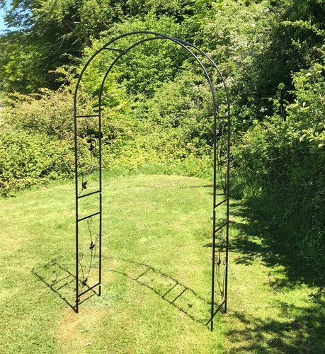 Metal garden arch black - 2.2m,